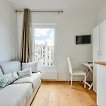 Studio With A Panoramic View Of The Eiffel Tower